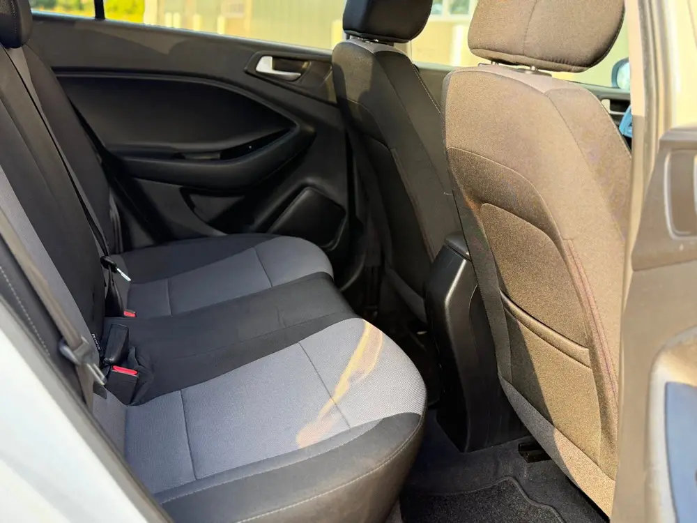 Hyundai I20 1.0 T-GDI Comfort | AUTOMAAT | CRUISE | CARPLAY uit 2019, foto 18