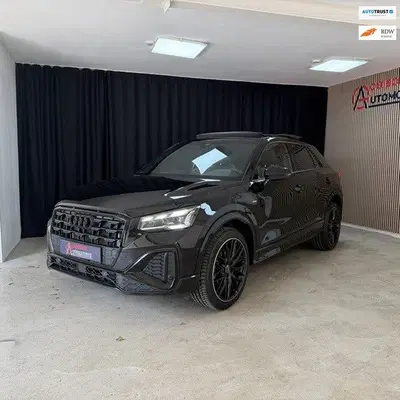 Audi Q2 35 TFSI S Line. Pano uit 2023