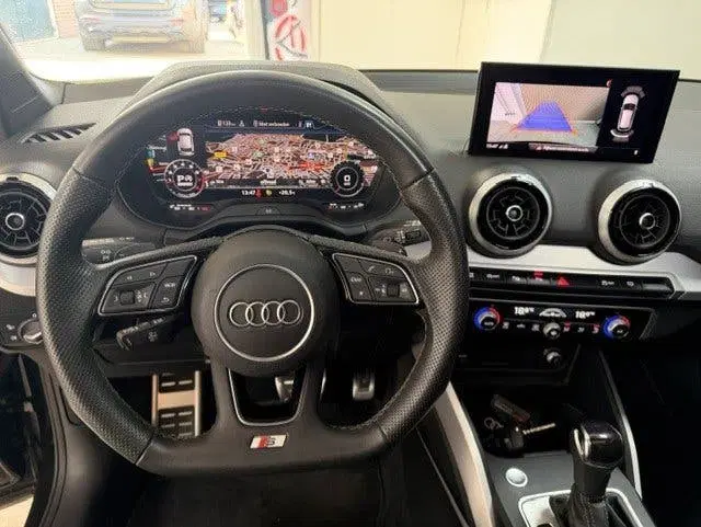 Audi Q2 35 TFSI S Line. Pano uit 2023, foto 8
