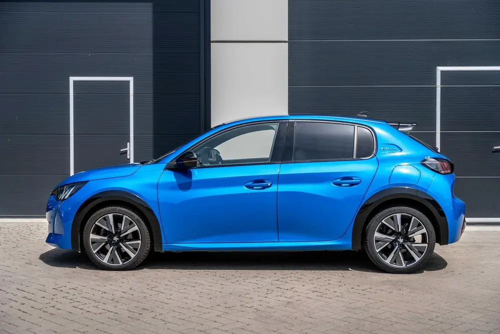 Peugeot 208 1.2 PureTech GT-Line Keyless uit 2019, foto 9