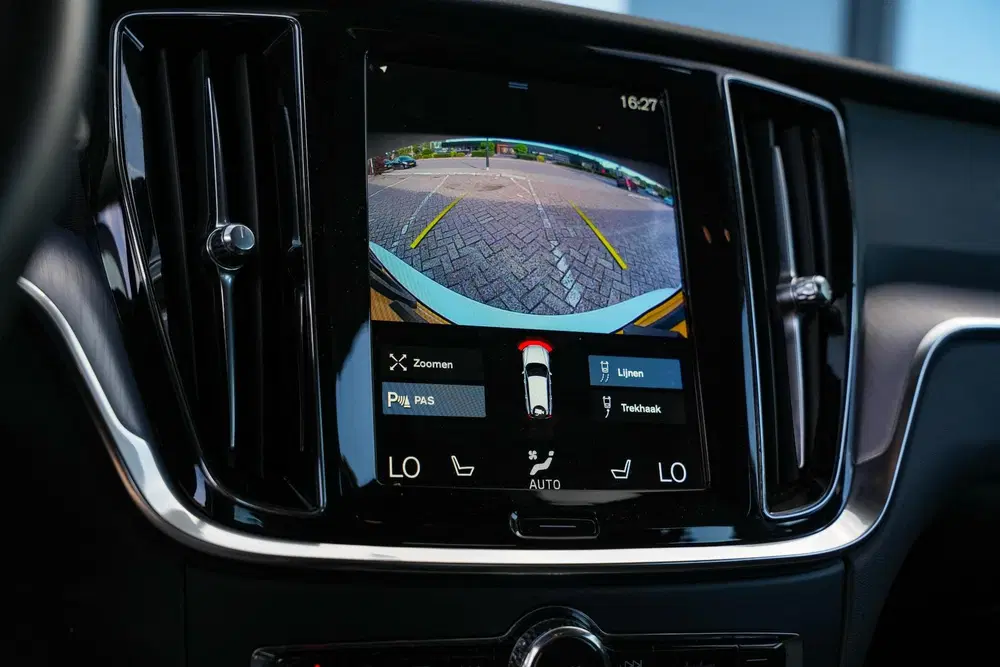 Volvo V60 Cross Country 2.0 B5 AWD Pro Adaptieve Cruise Keyl uit 2021, foto 18