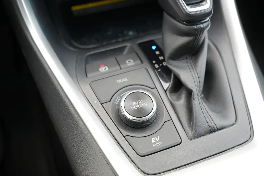 Toyota RAV4 2.5 Hybrid AWD Business Intro uit 2019, foto 15