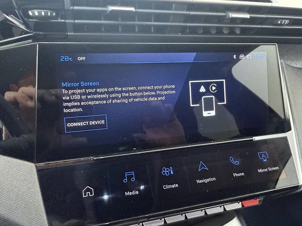 Peugeot 408 1.2 Hybrid 145 e-DCS6 Allure uit 2025, foto 19