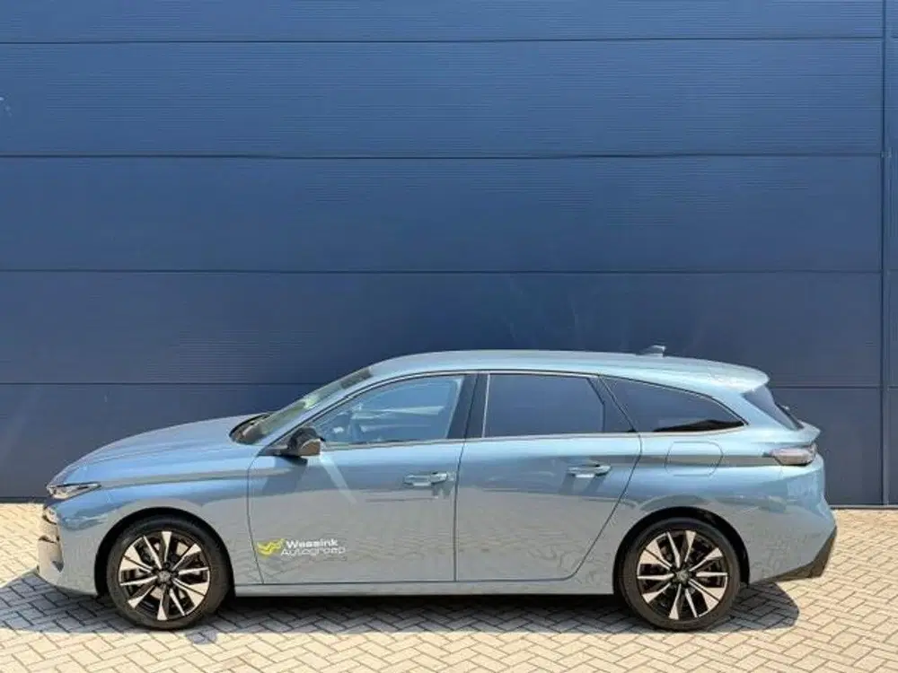 Peugeot 308 SW 1.6 Plug-in Hybrid 195 Allure uit 2026, foto 2