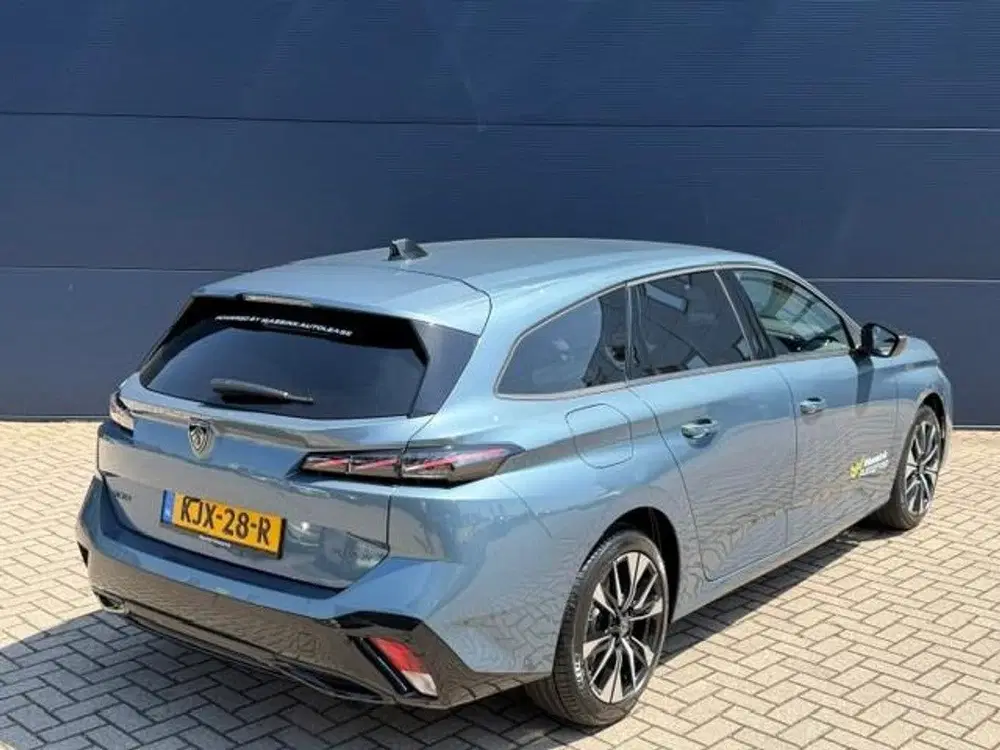 Peugeot 308 SW 1.6 Plug-in Hybrid 195 Allure uit 2026, foto 5