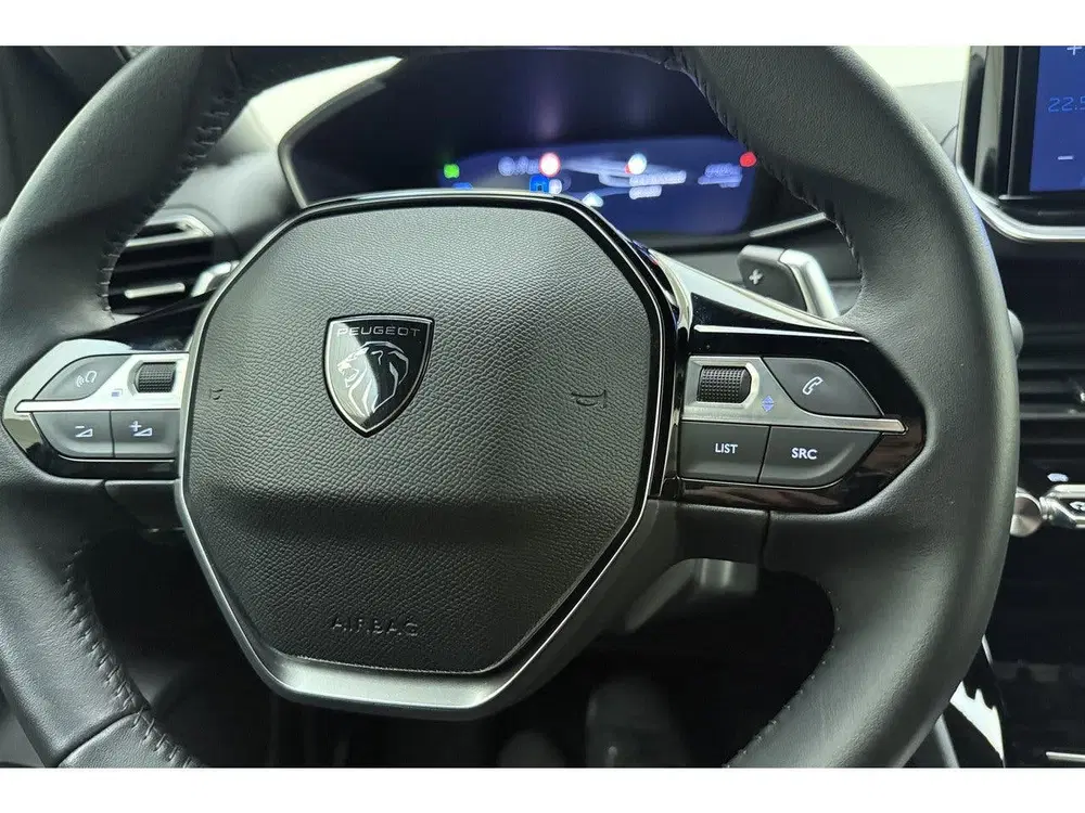 Peugeot 2008 1.2 Hybrid 145 Allure uit 2025, foto 19