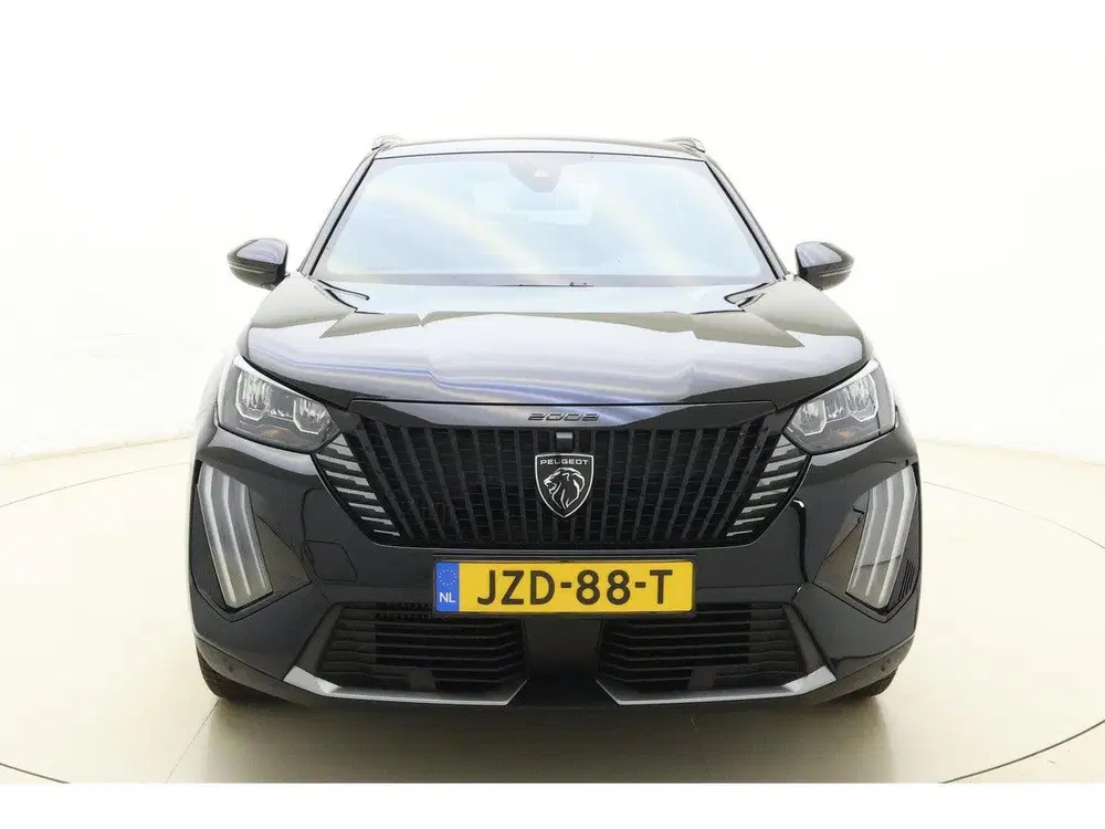 Peugeot 2008 1.2 Hybrid 145 Allure uit 2025, foto 6