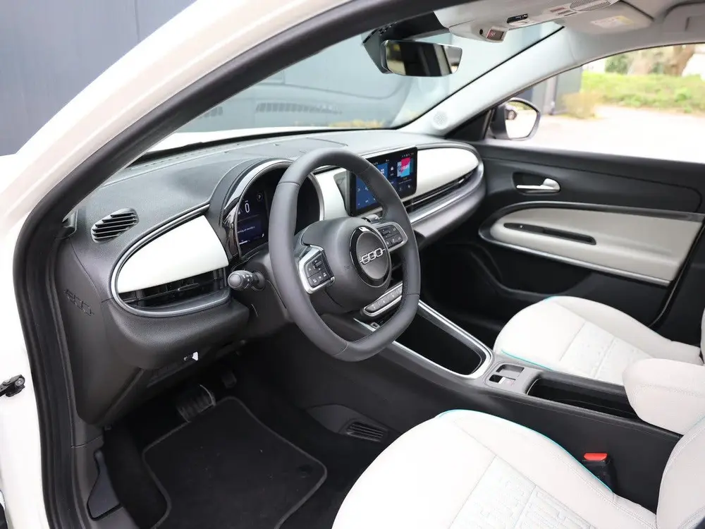 Fiat 600 1.2 Hybrid 110pk La Prima Automaat uit 2025, foto 11