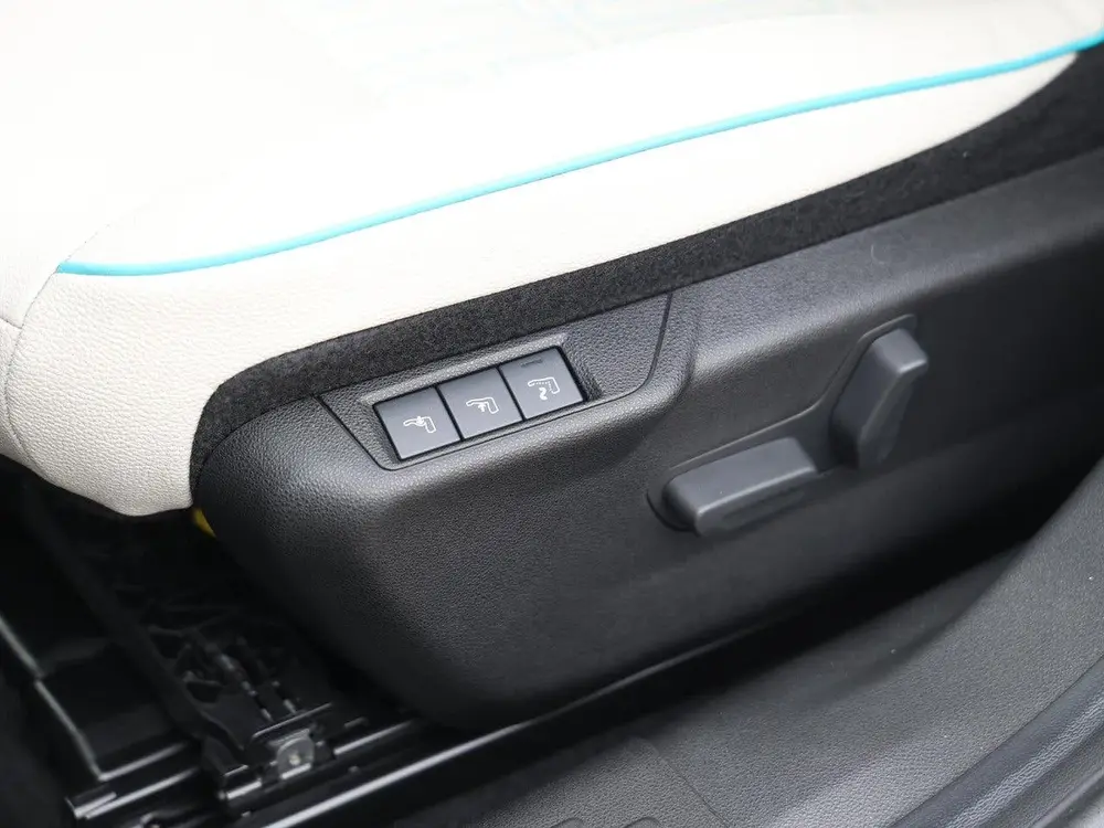 Fiat 600 1.2 Hybrid 110pk La Prima Automaat uit 2025, foto 12