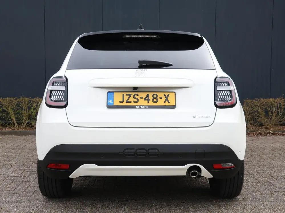 Fiat 600 1.2 Hybrid 110pk La Prima Automaat uit 2025, foto 6