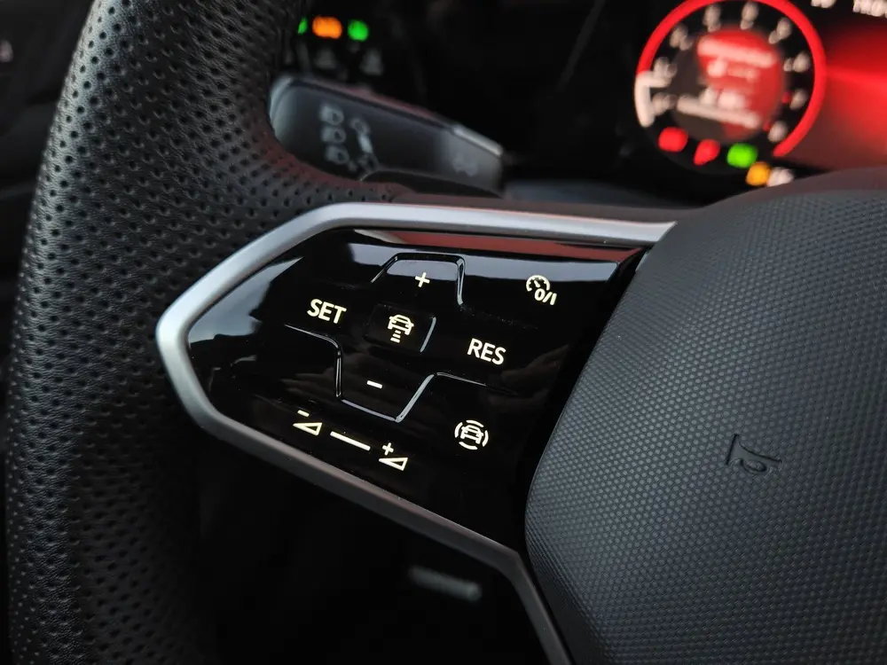 Volkswagen Golf 1.5 eTSI R-Line Business | ACC | Stuur/Stoel uit 2024, foto 15