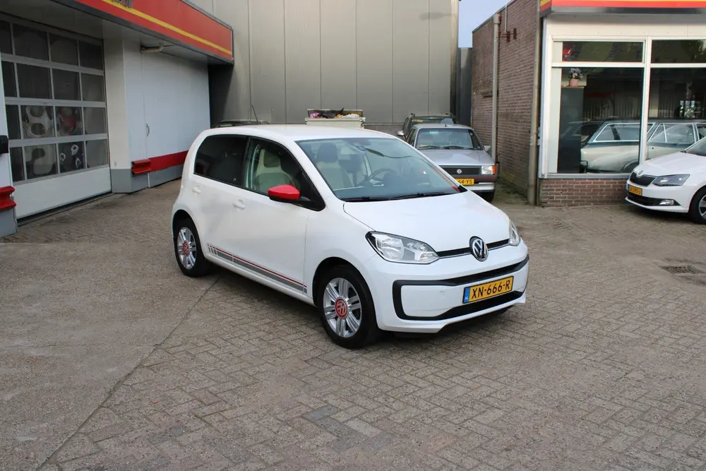 Volkswagen Up! 1.0 60PK 5D BEATS / AIRCO / LMV uit 2019, foto 10