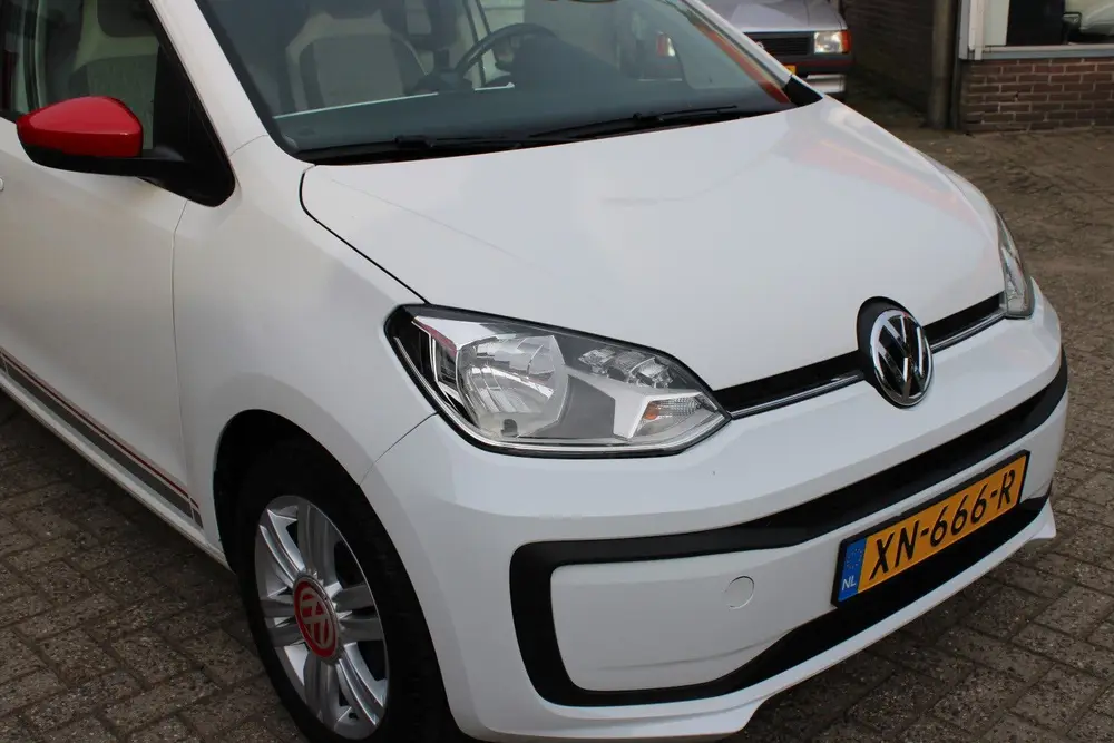 Volkswagen Up! 1.0 60PK 5D BEATS / AIRCO / LMV uit 2019, foto 11