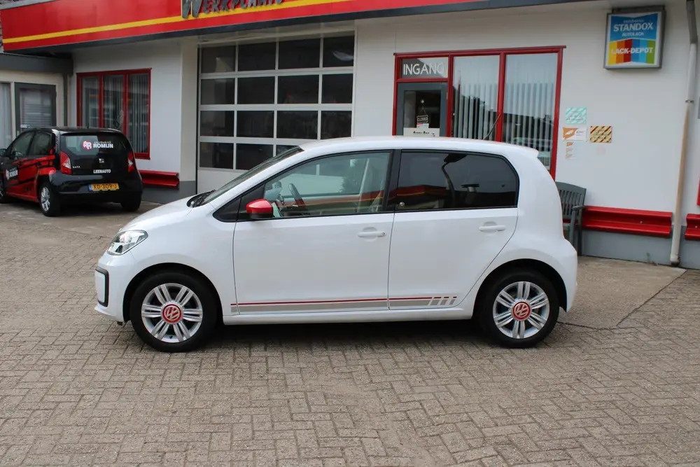 Volkswagen Up! 1.0 60PK 5D BEATS / AIRCO / LMV uit 2019, foto 4