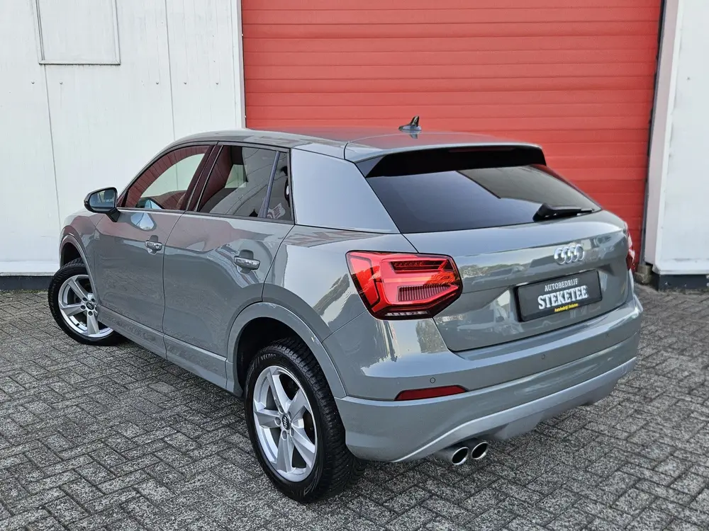 Audi Q2 35 TFSI Pro Line uit 2019, foto 2