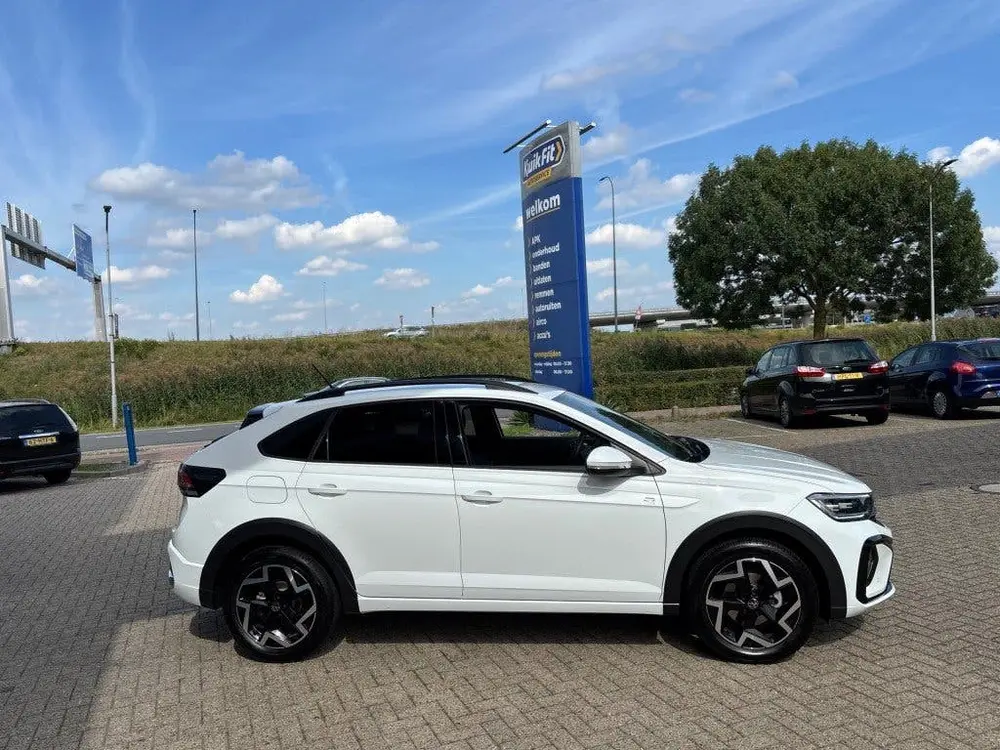 Volkswagen Taigo 1.0 TSI R-LINE AIRCO NAVI CARPLAY PDC STOEL uit 2025, foto 10