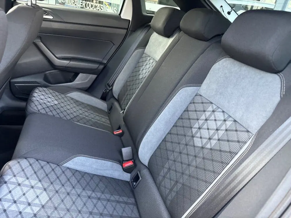 Volkswagen Taigo 1.0 TSI R-LINE AIRCO NAVI CARPLAY PDC STOEL uit 2025, foto 17