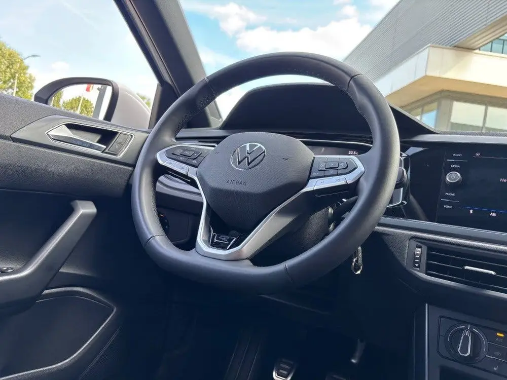 Volkswagen Taigo 1.0 TSI R-LINE AIRCO NAVI CARPLAY PDC STOEL uit 2025, foto 19