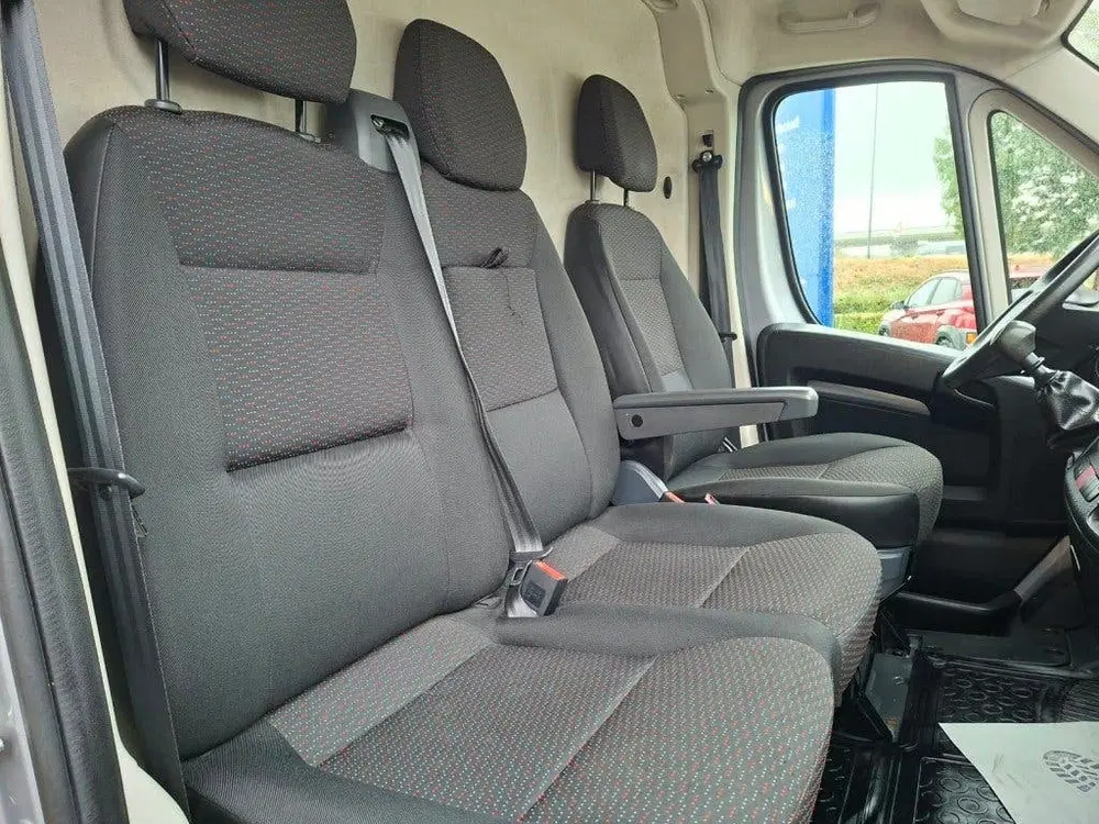 Opel Movano 2.2D 140 L4H2 EDITION ZWAAR AIRCO NAVI PDC uit 2022, foto 10