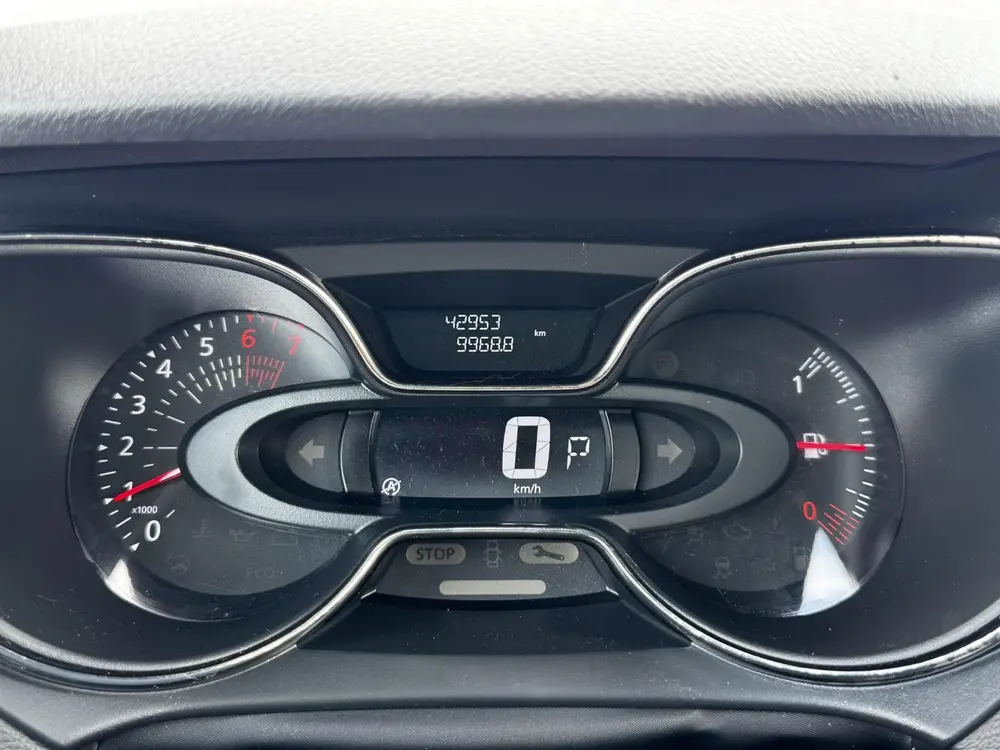 Renault Captur 1.3 TCe Intens uit 2019, foto 19