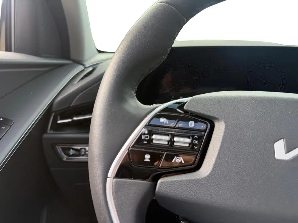 Kia Niro 1.6 GDi Hybrid DynamicPlusLine BlackPack uit 2025, foto 16