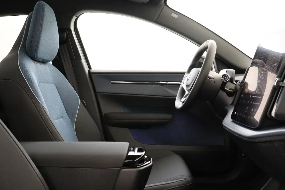 Volvo EX30 TWIN MOTOR PERF. ULTRA BLACK EDITION EUROP uit 2026, foto 8