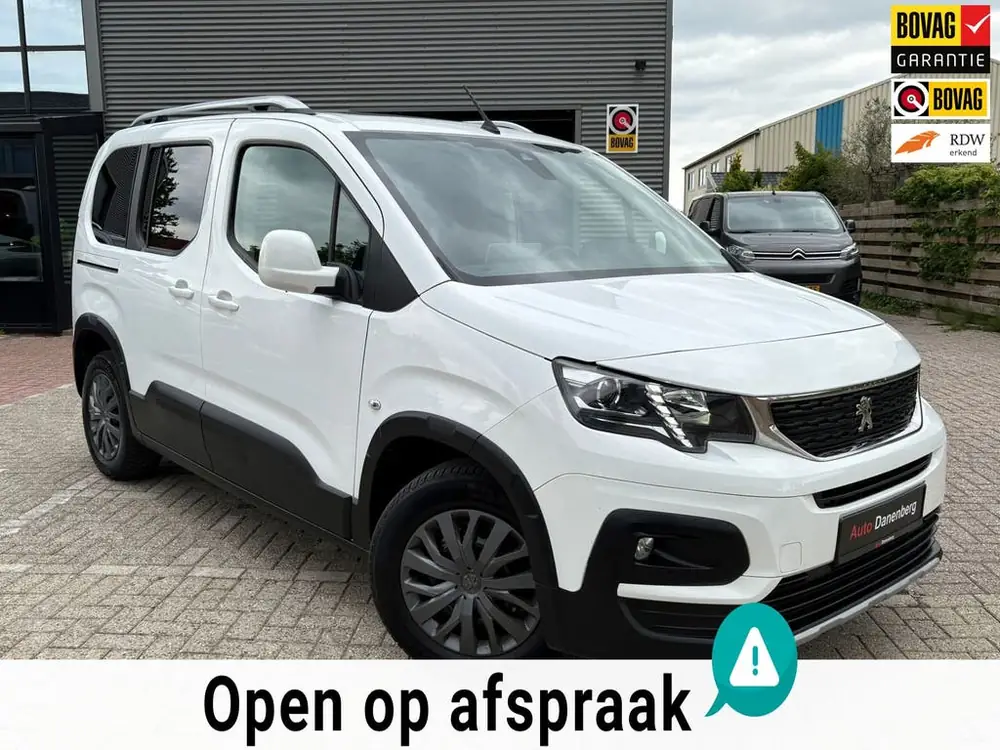 Peugeot Rifter 1.2 Puretech Allure Pano! GARANTIE uit 2019