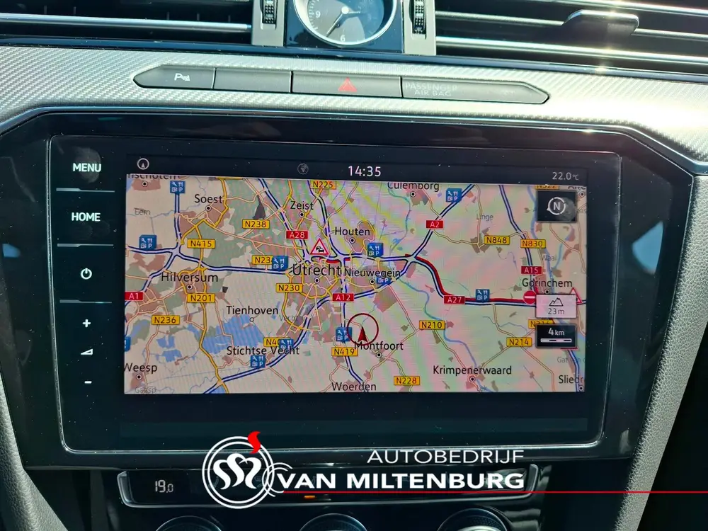 Volkswagen Passat Variant 1.5 TSI Highline Business R Digi d uit 2019, foto 14