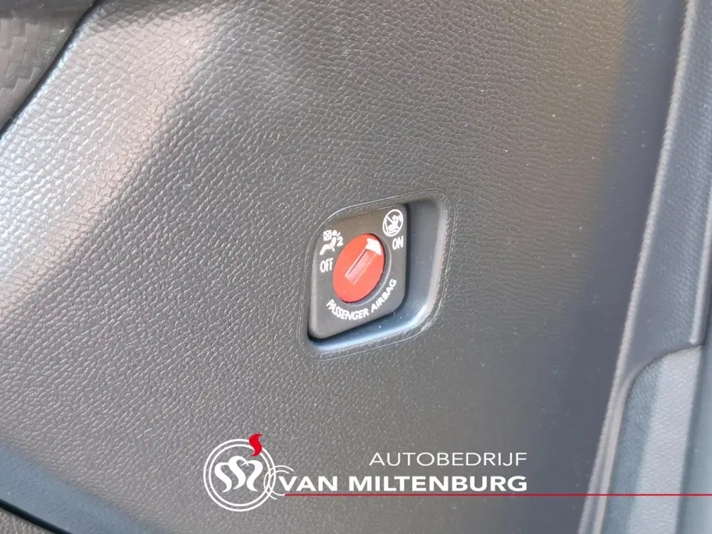 Peugeot 208 1.2 PureTech Active Clima Cruise Camera Ap uit 2022, foto 13