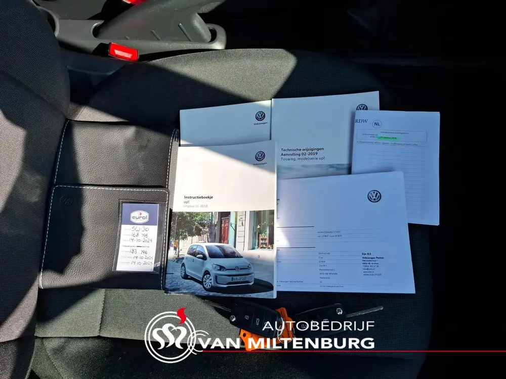 Volkswagen Up! 1.0 BMT move up! Airco GTi velgen Privacyglas uit 2019, foto 14