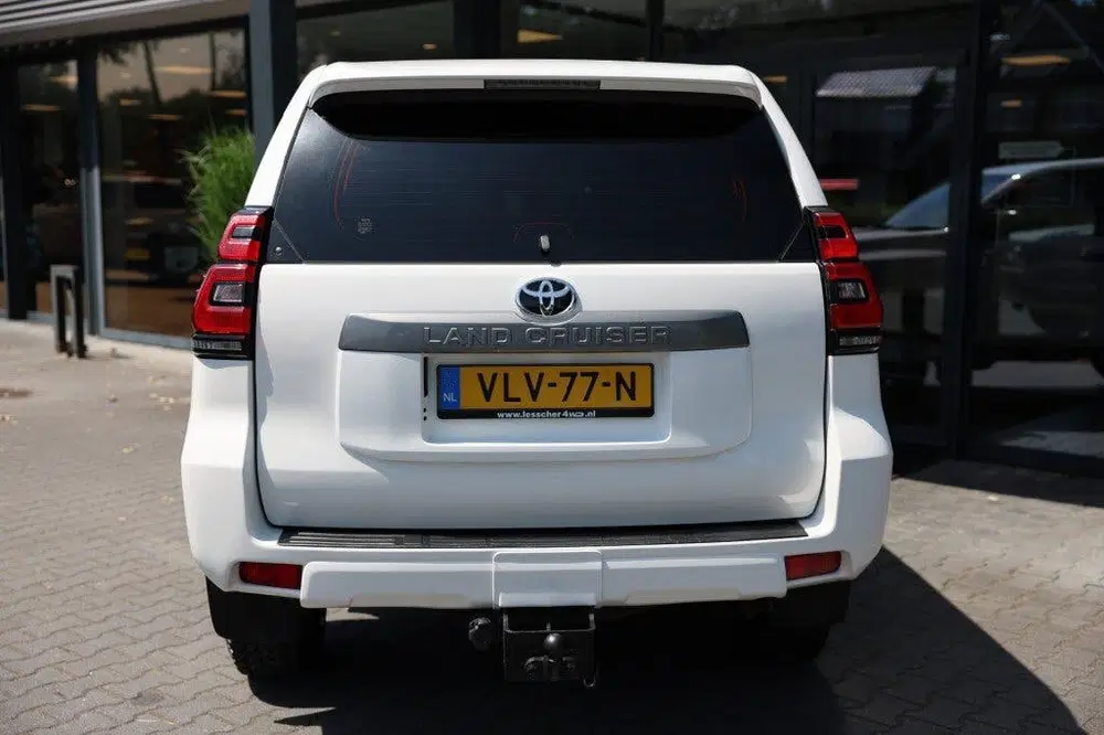 Toyota Land Cruiser 2.8 D-4D 5DRS COMFORT A uit 2020, foto 5