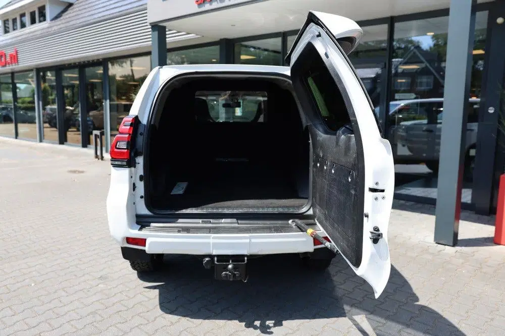 Toyota Land Cruiser 2.8 D-4D 5DRS COMFORT A uit 2020, foto 7