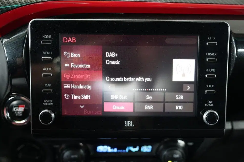 Toyota Hilux 2.8 D-4D DUBBEL CABIN GR SPORT A uit 2023, foto 16