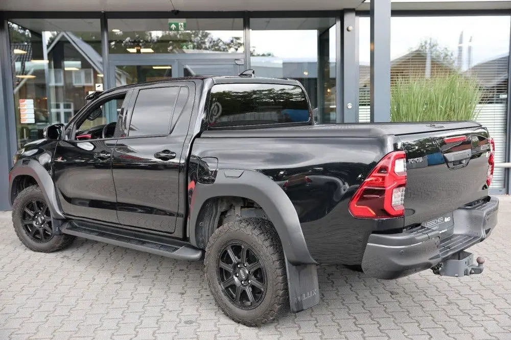 Toyota Hilux 2.8 D-4D DUBBEL CABIN GR SPORT A uit 2023, foto 4