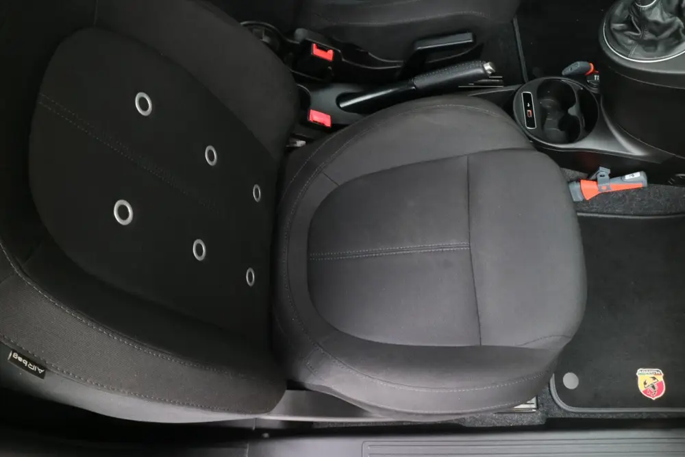 Abarth 595 1.4 T-Jet | Zeer goede staat! | Perfect Onderhoud uit 2019, foto 15