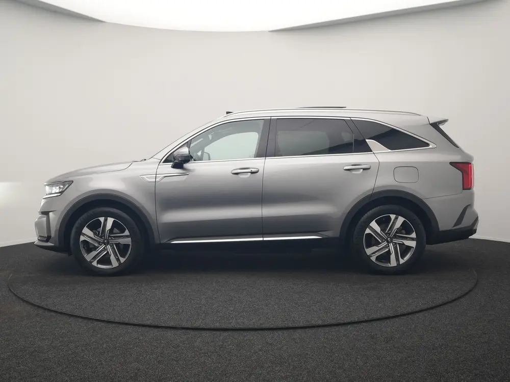 Kia Sorento 1.6 T-GDI 4WD ExecutiveLine PHEV 265pk Dea uit 2021, foto 2