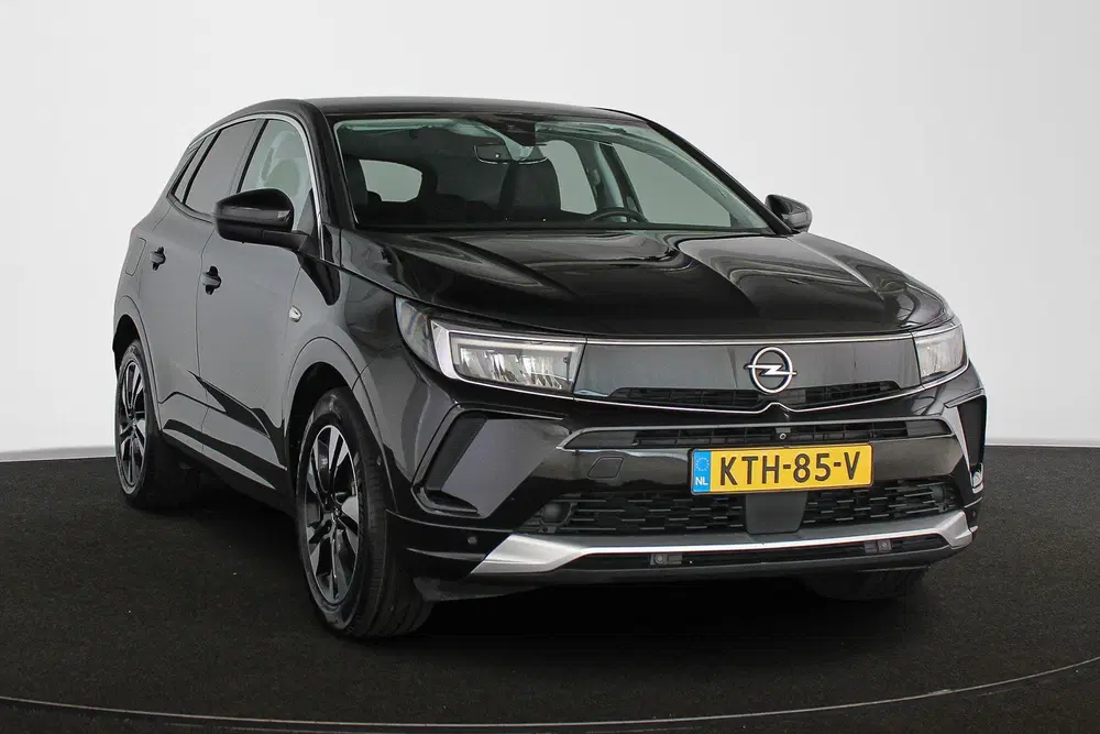 Opel Grandland 1.6 Turbo Plug-In Hybrid Elegance SOH 99% uit 2023, foto 2