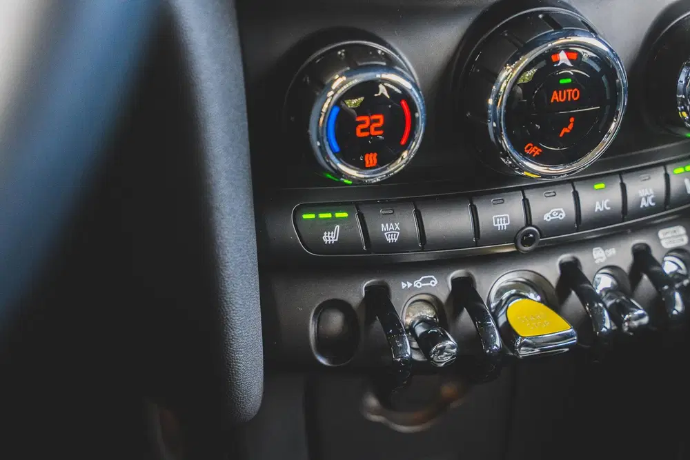Mini Electric Classic 33 kWh LEDER uit 2022, foto 12