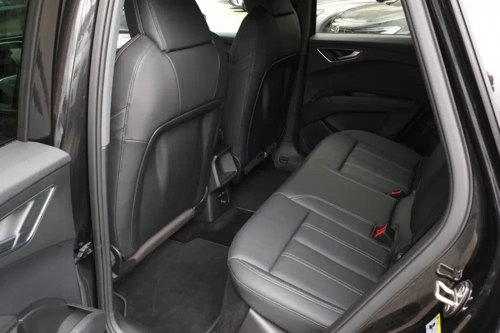 Audi Q4 e-tron 45 quattro Adv. Ed. trekhaak 210KW 83kwh uit 2024, foto 4