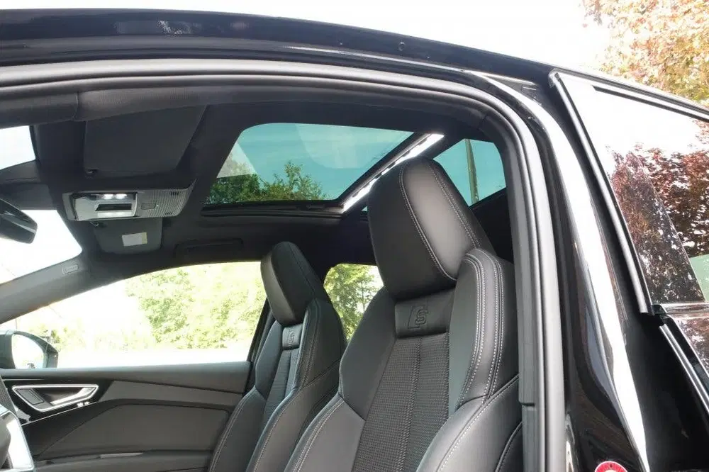 Audi Q4 e-tron 55 e-tron quattro uit 2025, foto 7