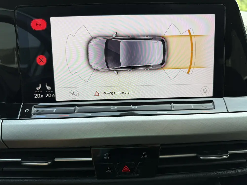 Volkswagen Golf 1.0 eTSI Life (bj 2020, automaat) uit 2020, foto 20