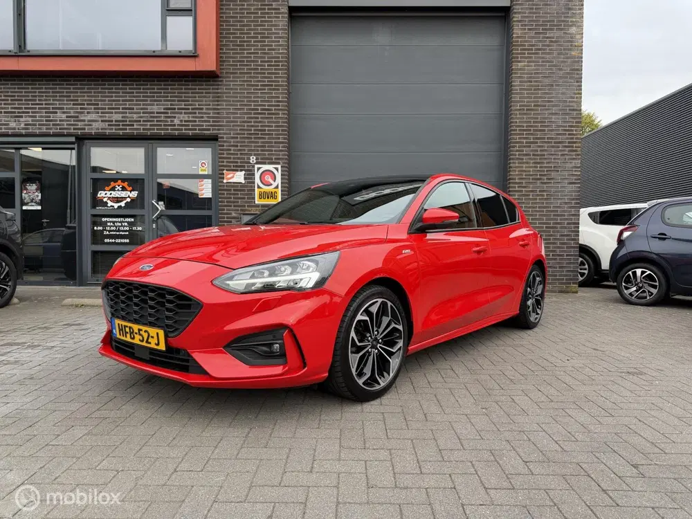 Ford Focus 1.0 EcoBoost Hybrid ST Line X Business uit 2020