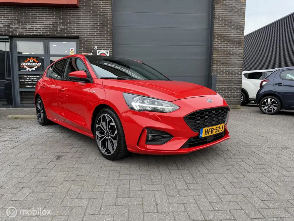 Ford Focus 1.0 EcoBoost Hybrid ST Line X Business uit 2020, foto 3