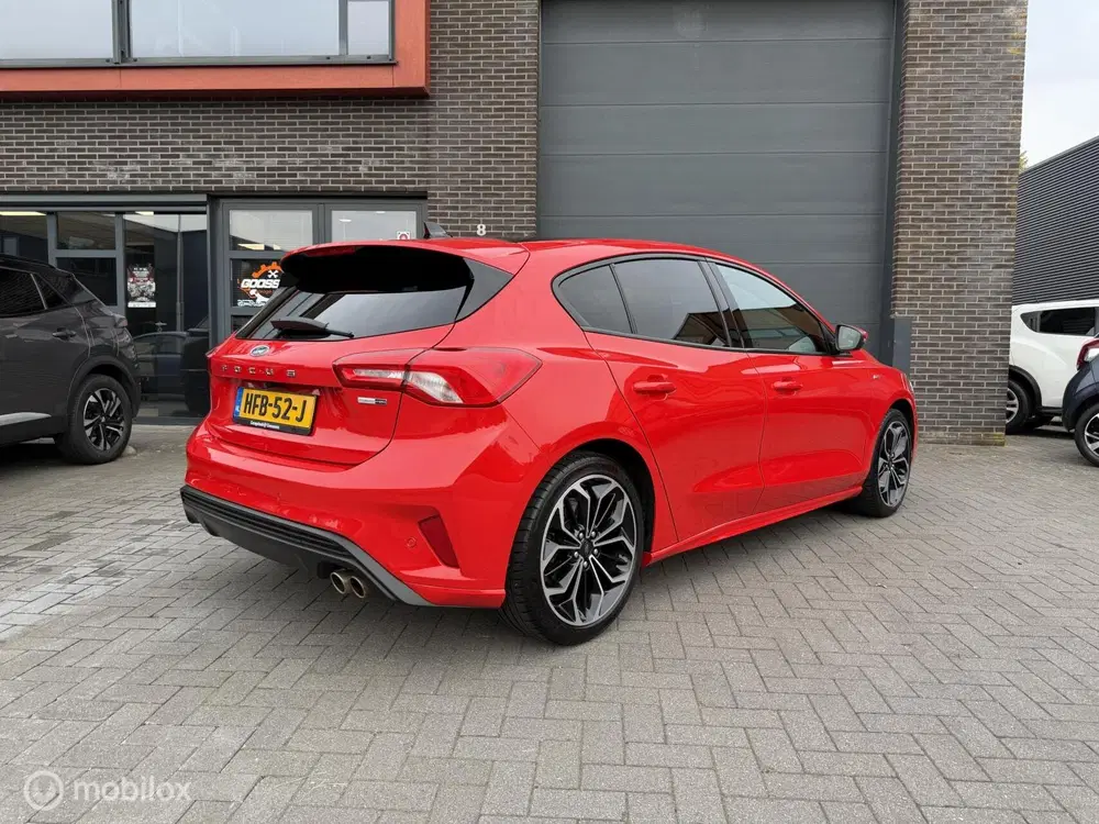 Ford Focus 1.0 EcoBoost Hybrid ST Line X Business uit 2020, foto 4
