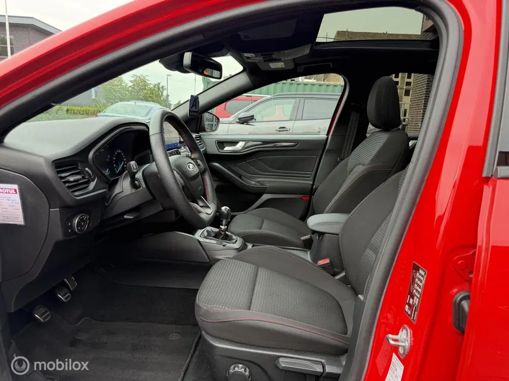 Ford Focus 1.0 EcoBoost Hybrid ST Line X Business uit 2020, foto 7