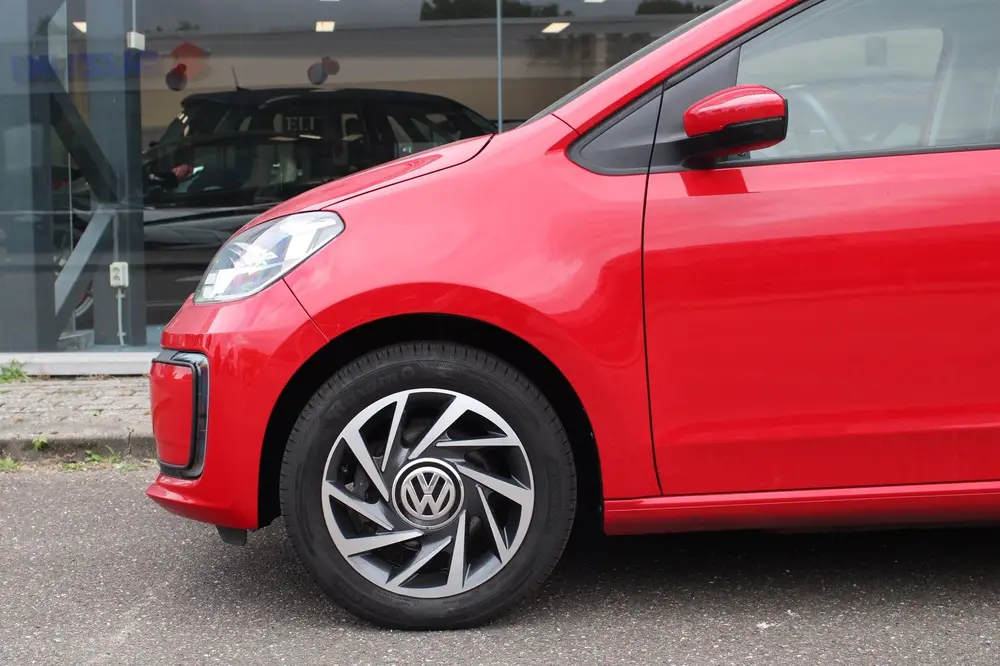 Volkswagen E-Up! E-up! I Elektrisch I Automaat I Camera I uit 2021, foto 2