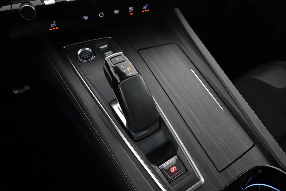 Peugeot 508 1.6 HYbrid Peugeot Sport Engineered uit 2022, foto 16