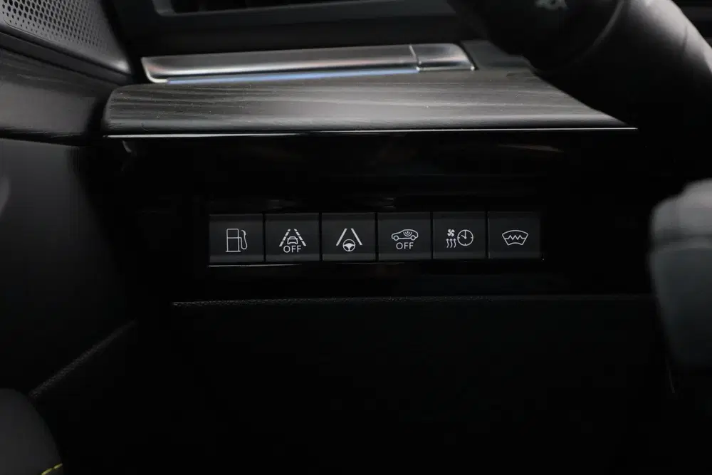 Peugeot 508 1.6 HYbrid Peugeot Sport Engineered uit 2022, foto 18