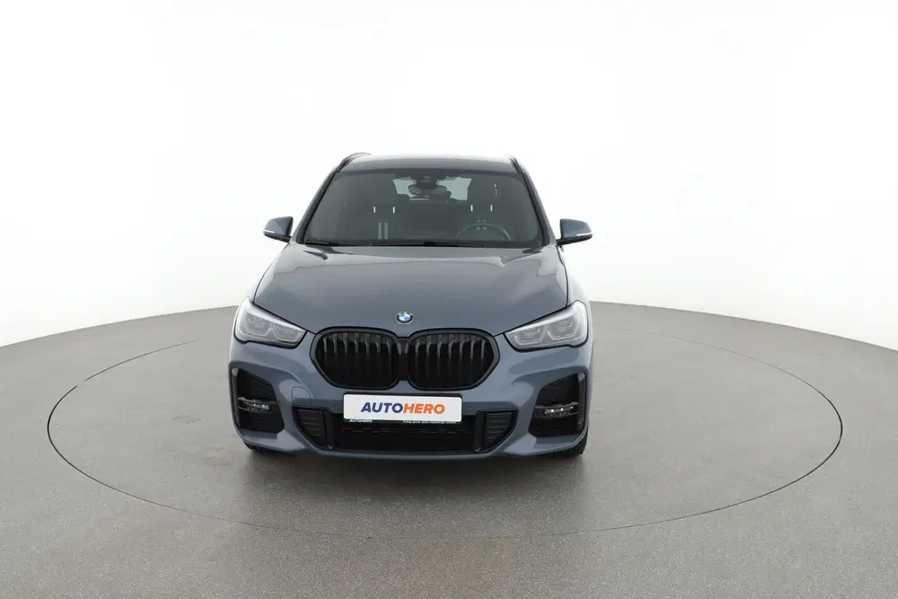 BMW X1 xDrive25e uit 2020, foto 9