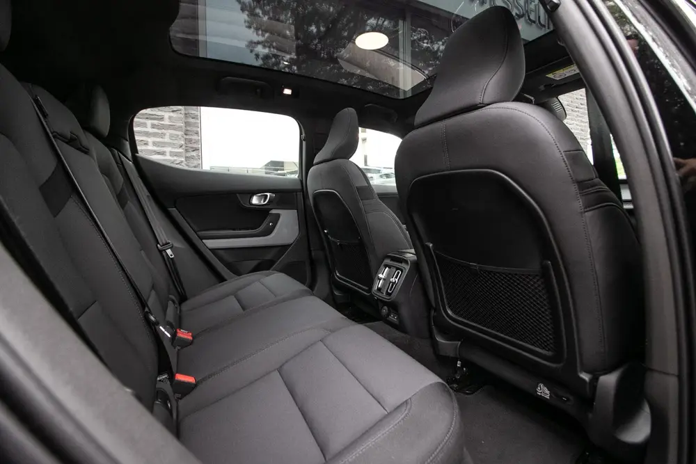 Polestar 2 Long Range Dual Motor Launch Edition 78kWh uit 2021, foto 7